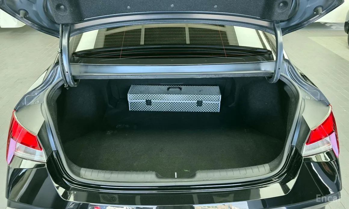 Фото 20 - Hyundai Avante