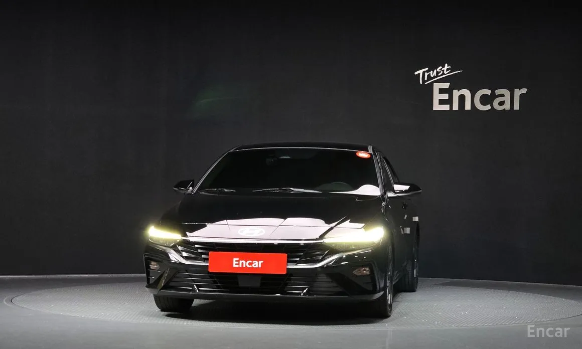 Фото 3 - Hyundai Avante