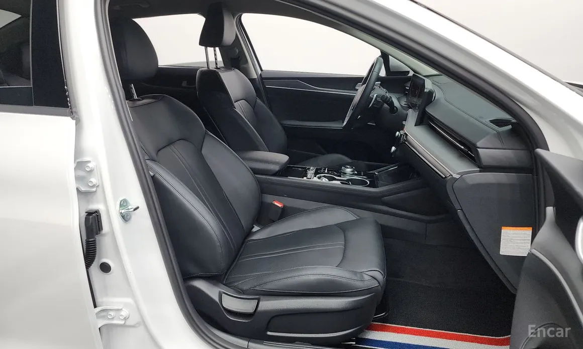 Фото 11 - Kia K5