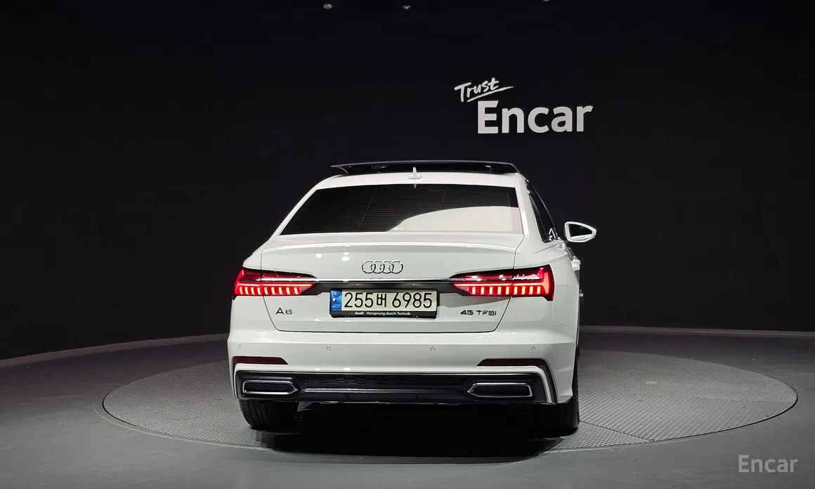 Фото 4 - Audi A6