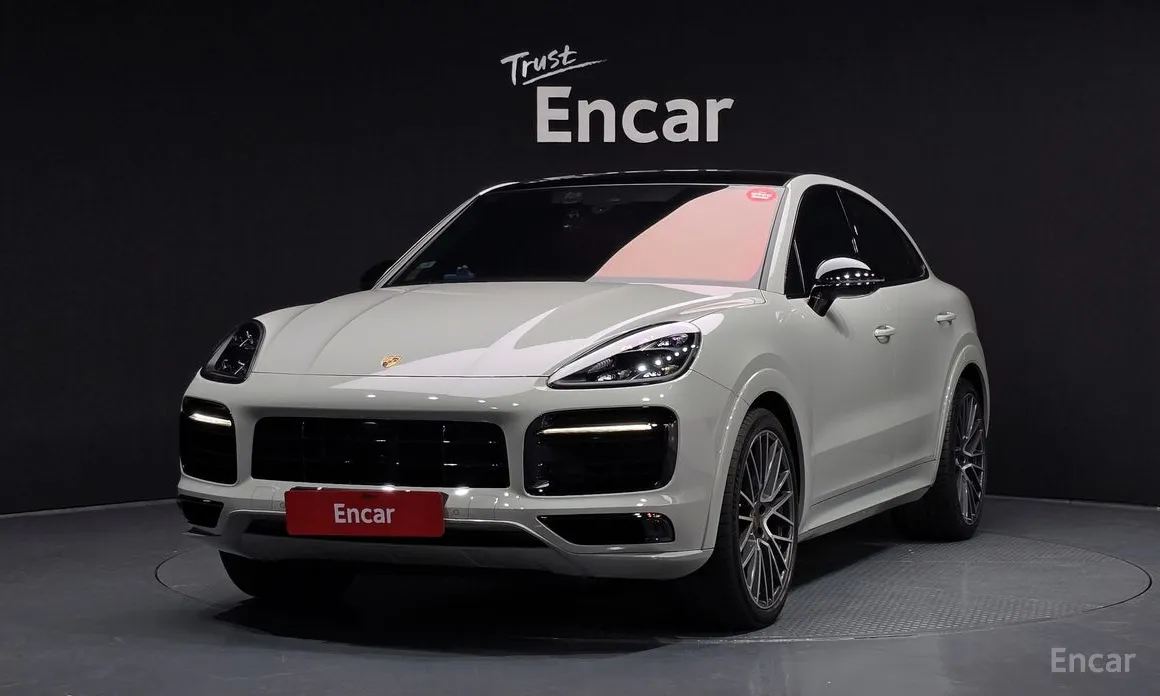 Фото 1 - Porsche Cayenne