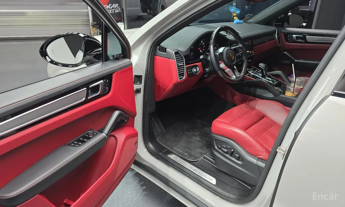 Фото 11 - Porsche Cayenne