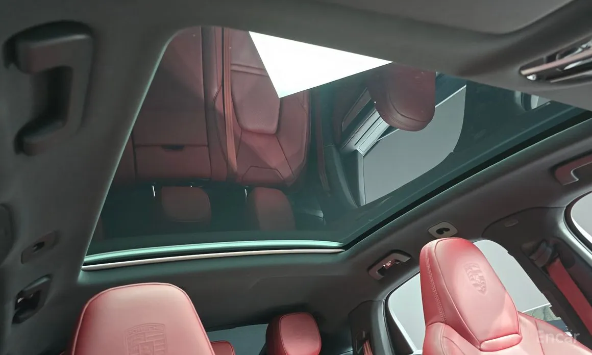 Фото 19 - Porsche Cayenne