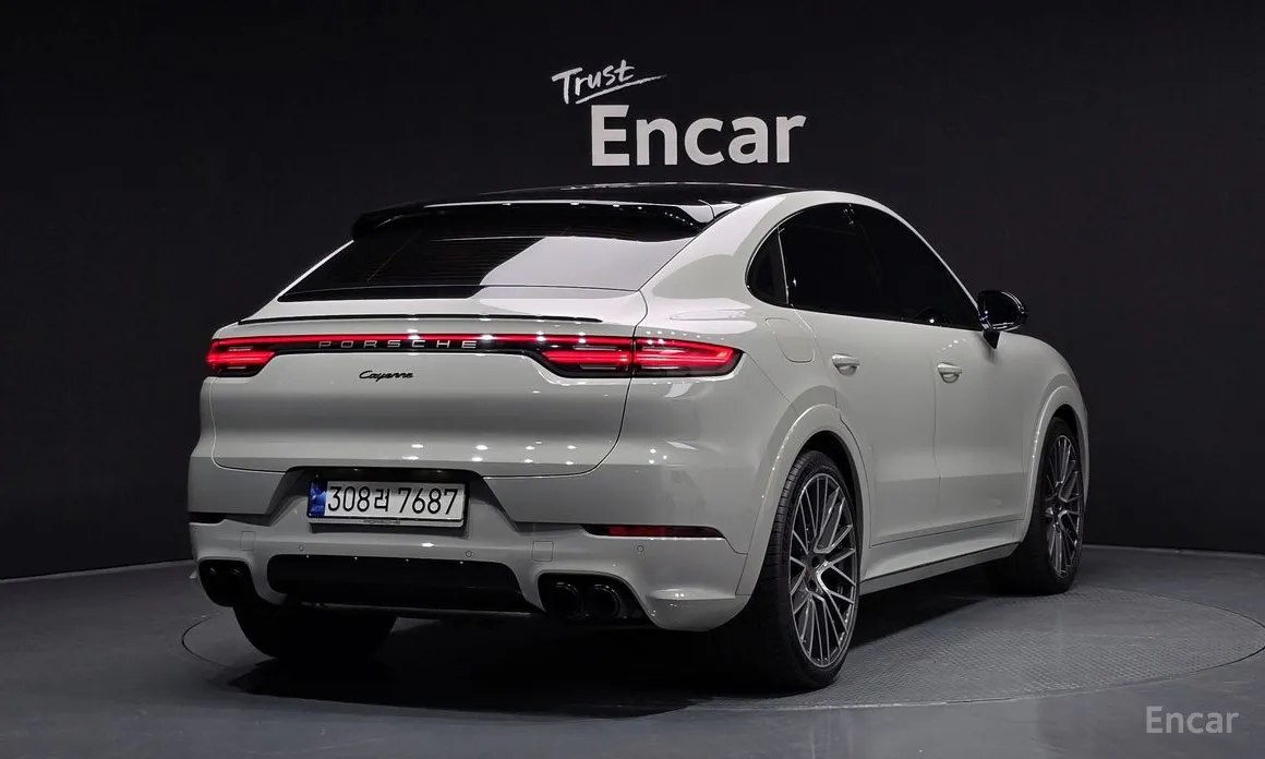 Фото 2 - Porsche Cayenne