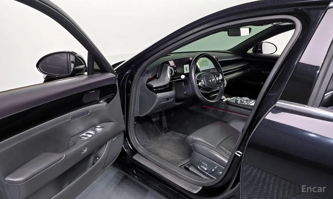 Фото 10 - Genesis G90