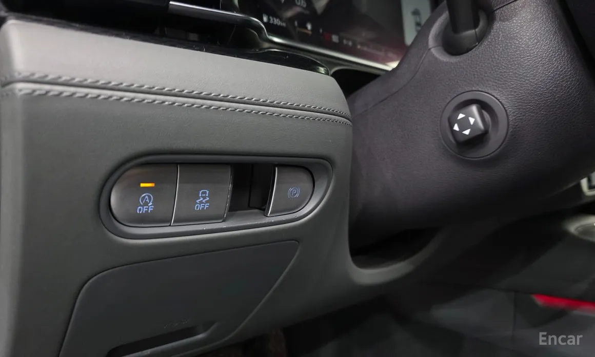 Фото 12 - Genesis G90