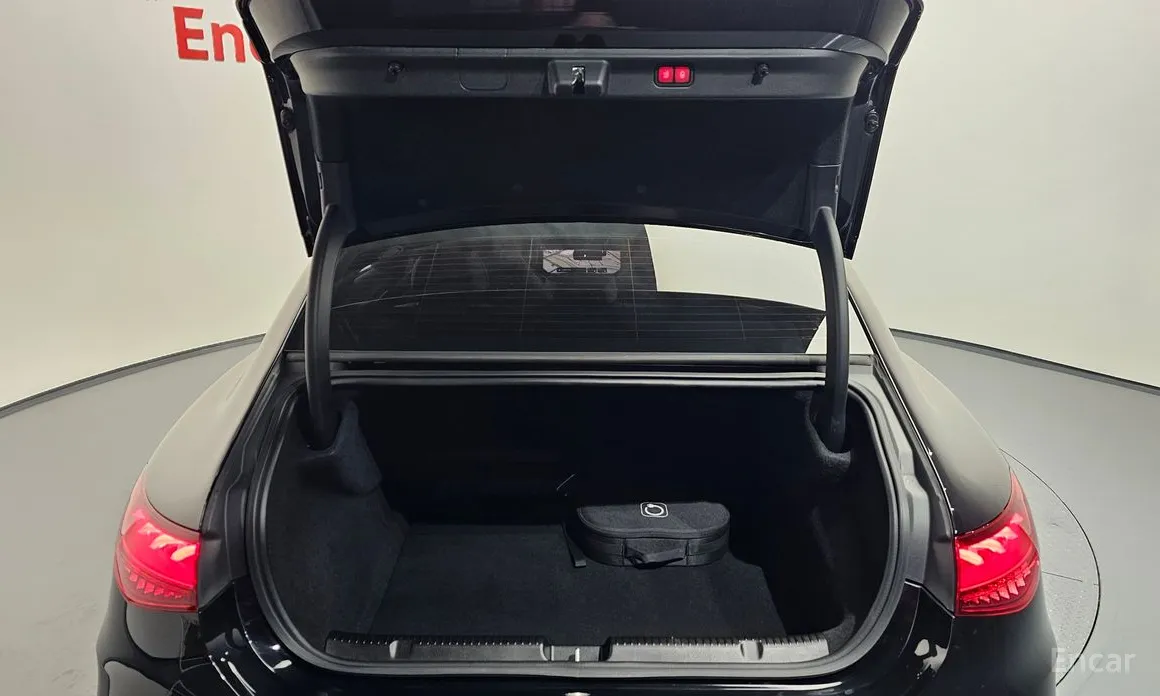 Фото 20 - Mercedes-Benz EQE