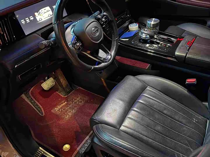 Фото 3 - GAC Trumpchi M8