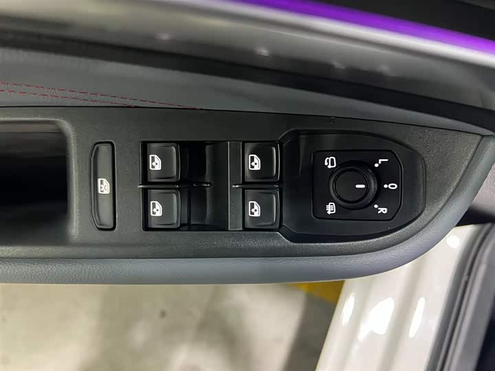 Фото 10 - Volkswagen Lamando L