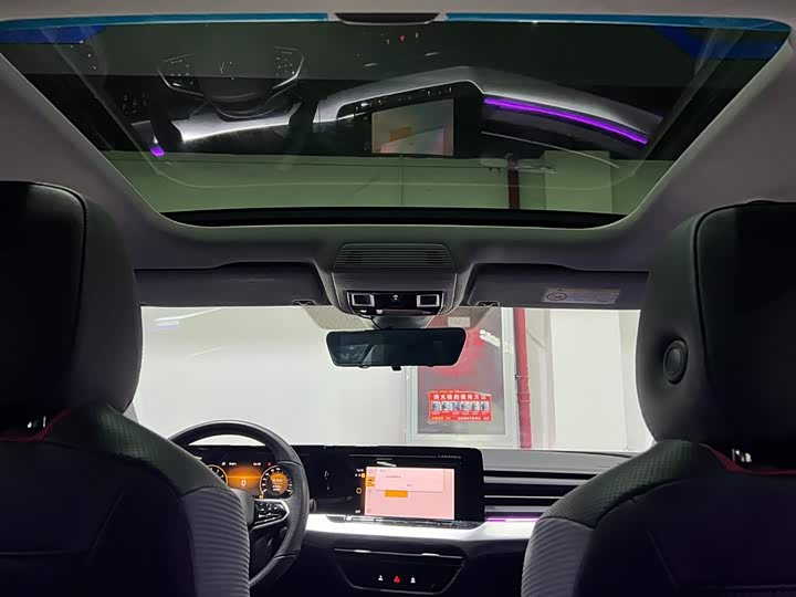 Фото 12 - Volkswagen Lamando L