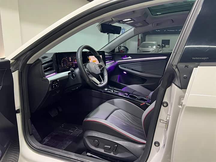 Фото 8 - Volkswagen Lamando L