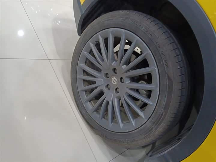 Фото 26 - Leapmotor C11