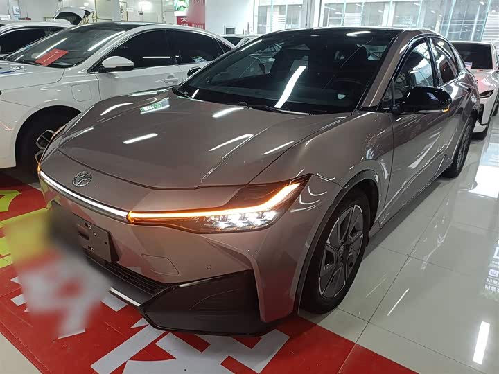 Фото 5 - Toyota bZ3