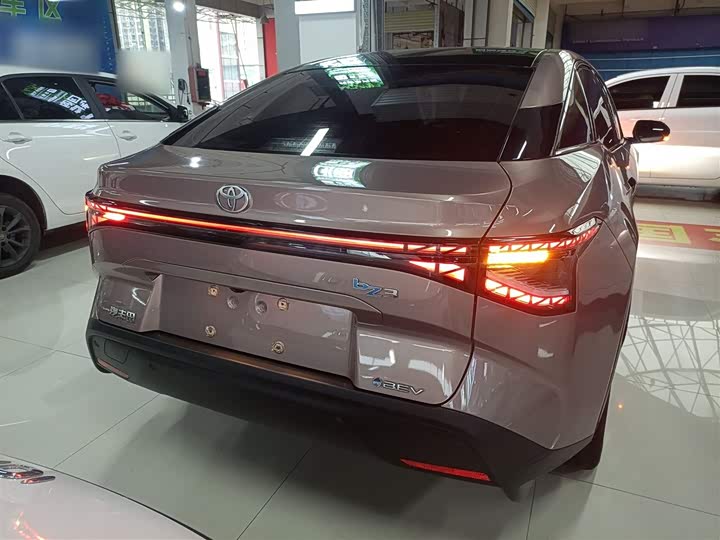 Фото 6 - Toyota bZ3