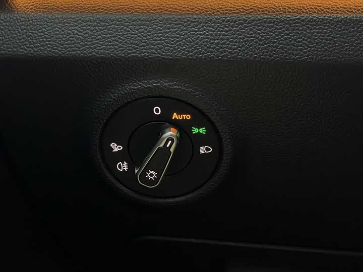 Фото 23 - Volkswagen Tayron