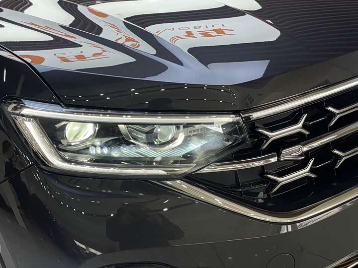 Фото 5 - Volkswagen Tayron