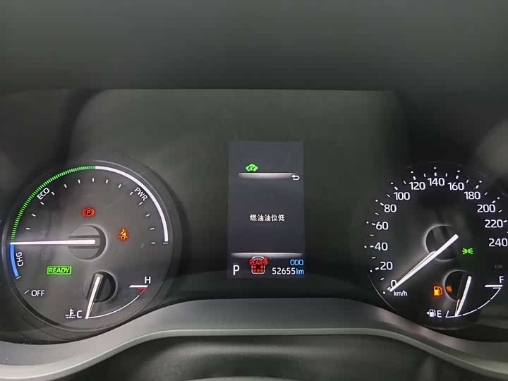 Фото 19 - Toyota Granvia