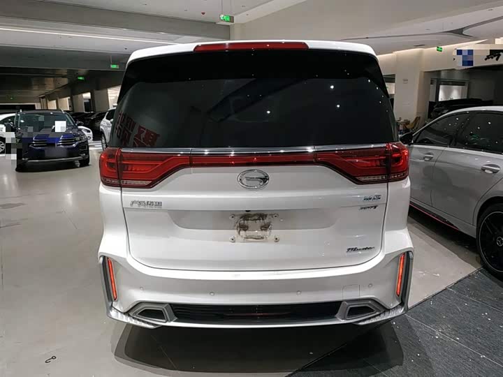 Фото 6 - GAC Trumpchi M8