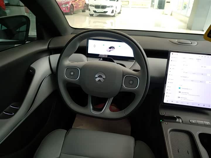 Фото 11 - Nio ET5