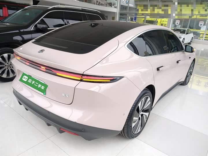 Фото 7 - Nio ET5