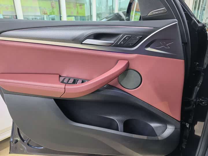 Фото 13 - BMW X3