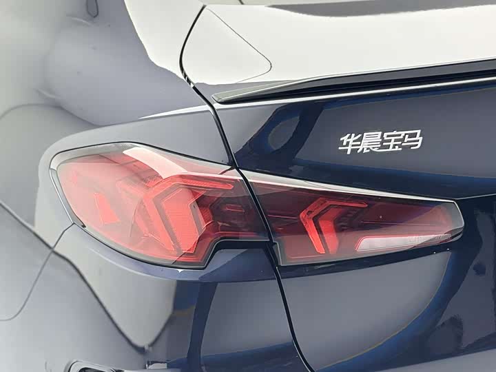 Фото 18 - BMW 2 Series