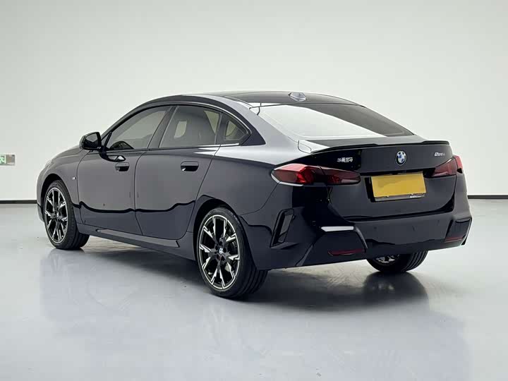 Фото 6 - BMW 2 Series