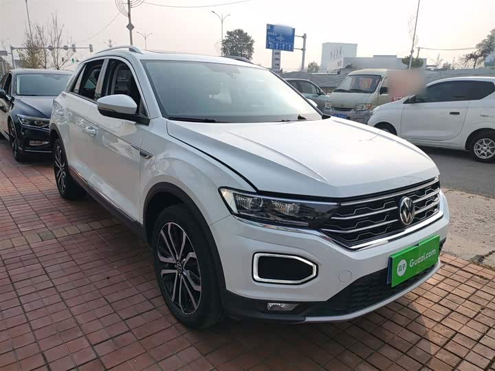 Фото 4 - Volkswagen T-Roc