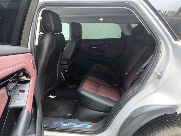 Фото 8 - Land Rover Range Rover Evoque L