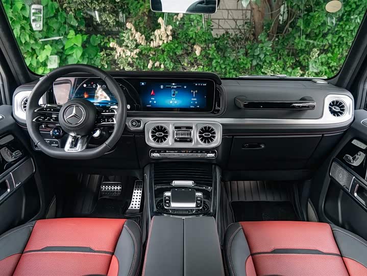 Фото 21 - Mercedes-Benz G-Class AMG