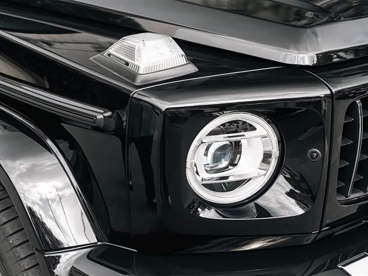 Фото 8 - Mercedes-Benz G-Class AMG