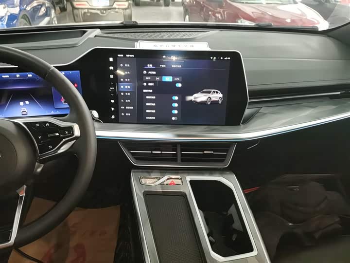 Фото 13 - Haval F7 (Monster)