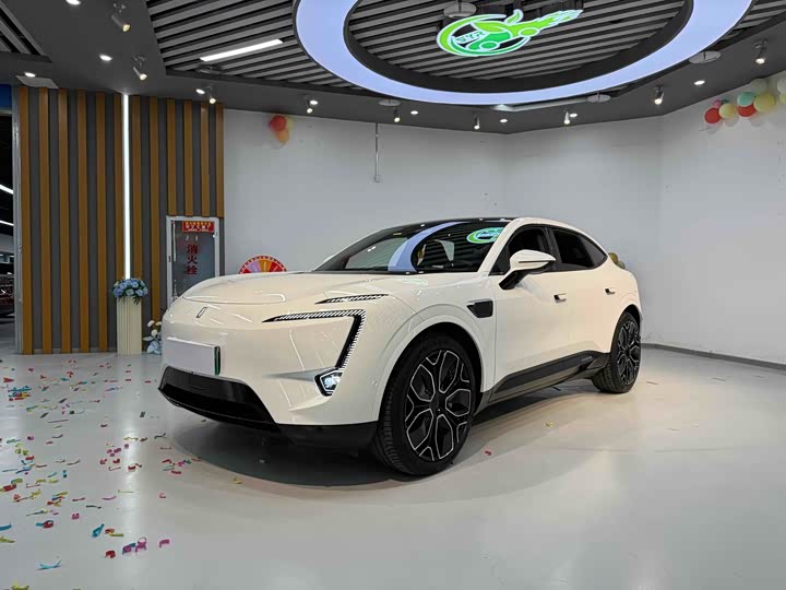 Фото 1 - Avatr 11