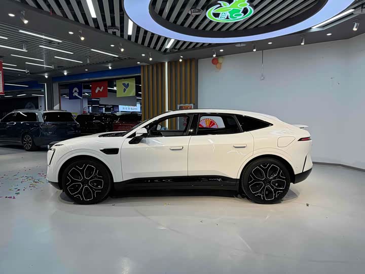 Фото 18 - Avatr 11