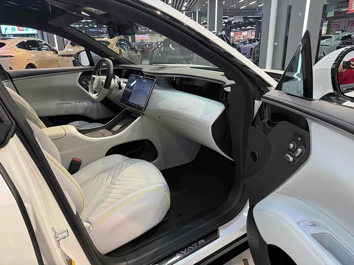 Фото 25 - Avatr 11