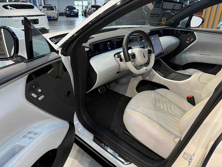 Фото 8 - Avatr 11