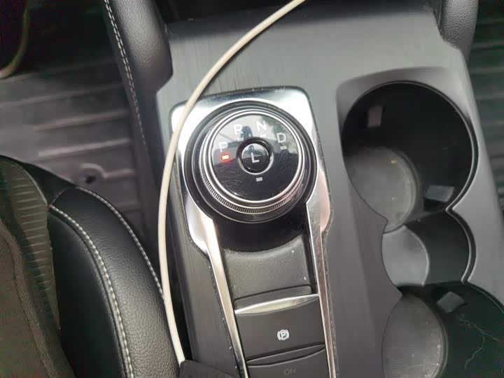 Фото 7 - Ford Focus