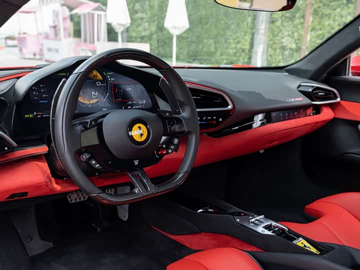 Фото 7 - Ferrari 296