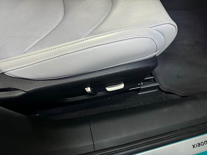 Фото 11 - Xiaomi SU7