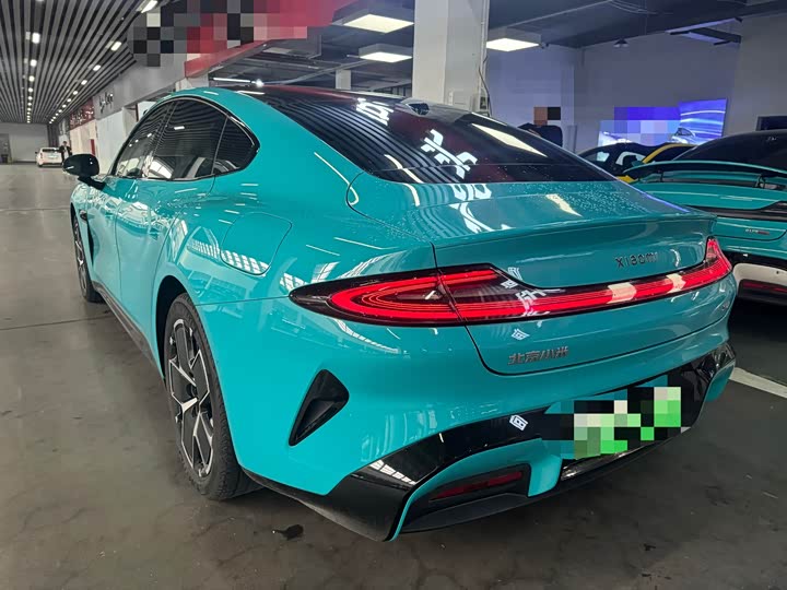 Фото 12 - Xiaomi SU7