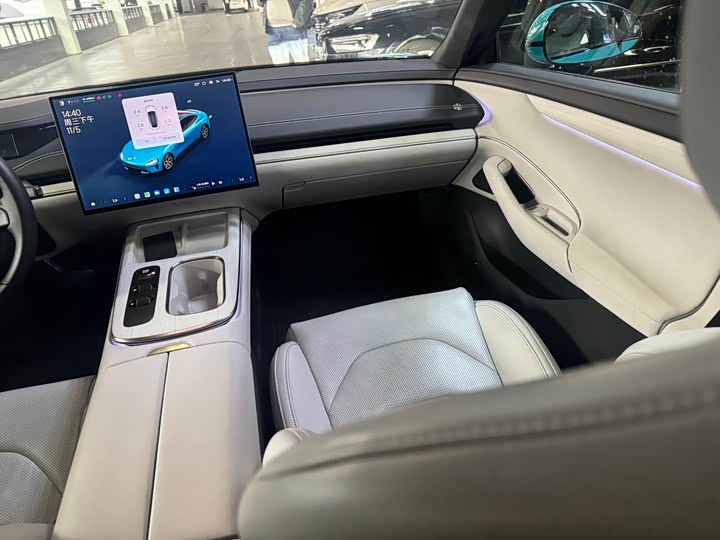 Фото 5 - Xiaomi SU7