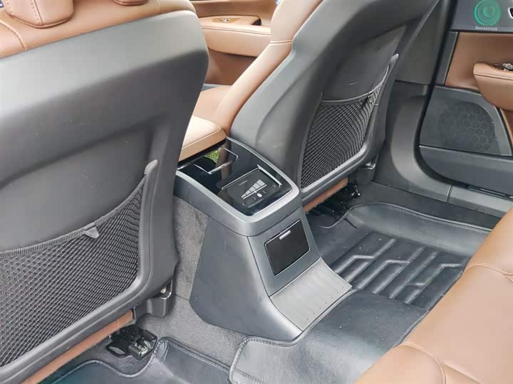 Фото 9 - Volvo S90 Hybrid