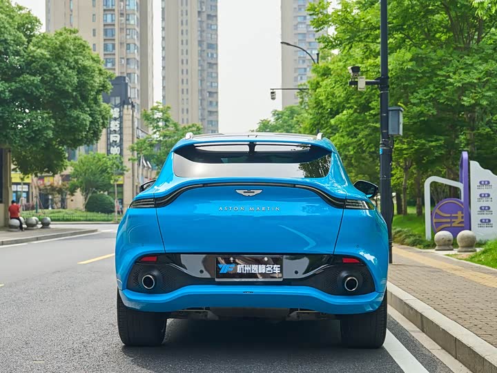 Фото 8 - Aston Martin DBX