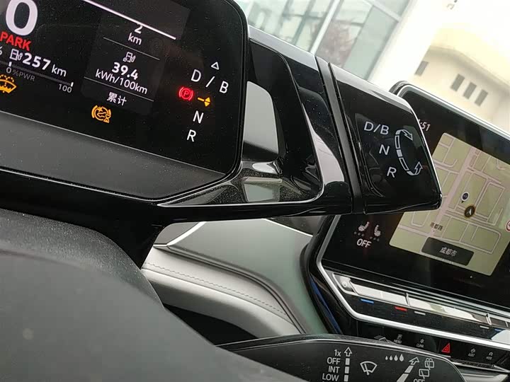 Фото 14 - Volkswagen ID.6 Crozz