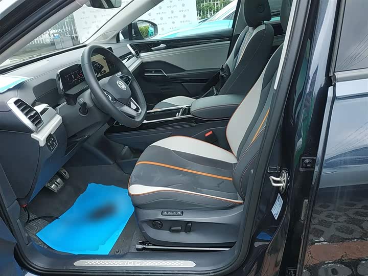 Фото 15 - Volkswagen ID.6 Crozz