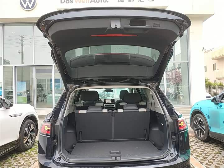 Фото 19 - Volkswagen ID.6 Crozz