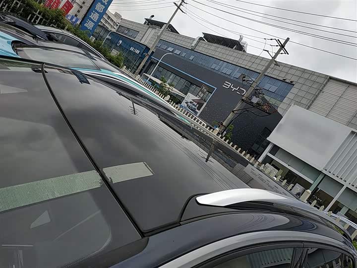 Фото 27 - Volkswagen ID.6 Crozz