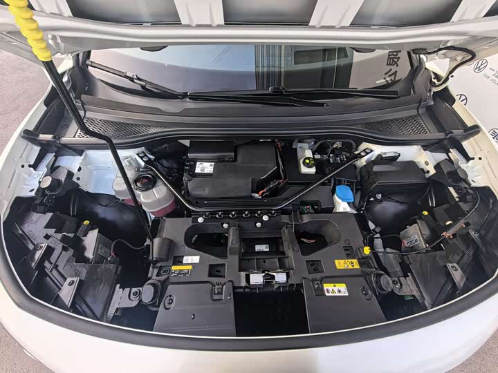 Фото 10 - Volkswagen ID.4 Crozz