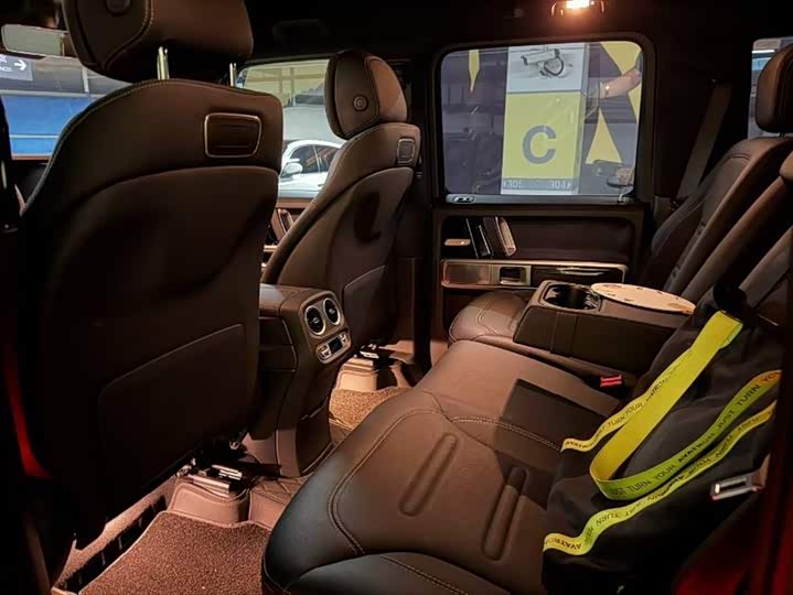 Фото 8 - Mercedes-Benz G-Class