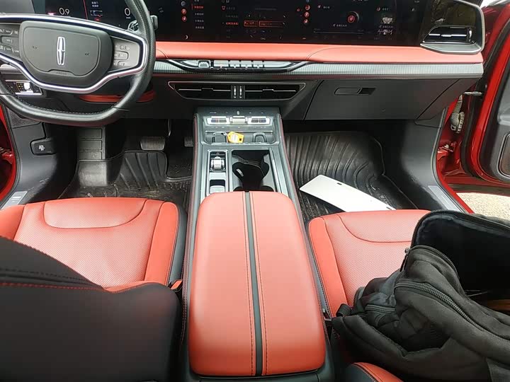 Фото 14 - Lincoln Z (Zephyr)